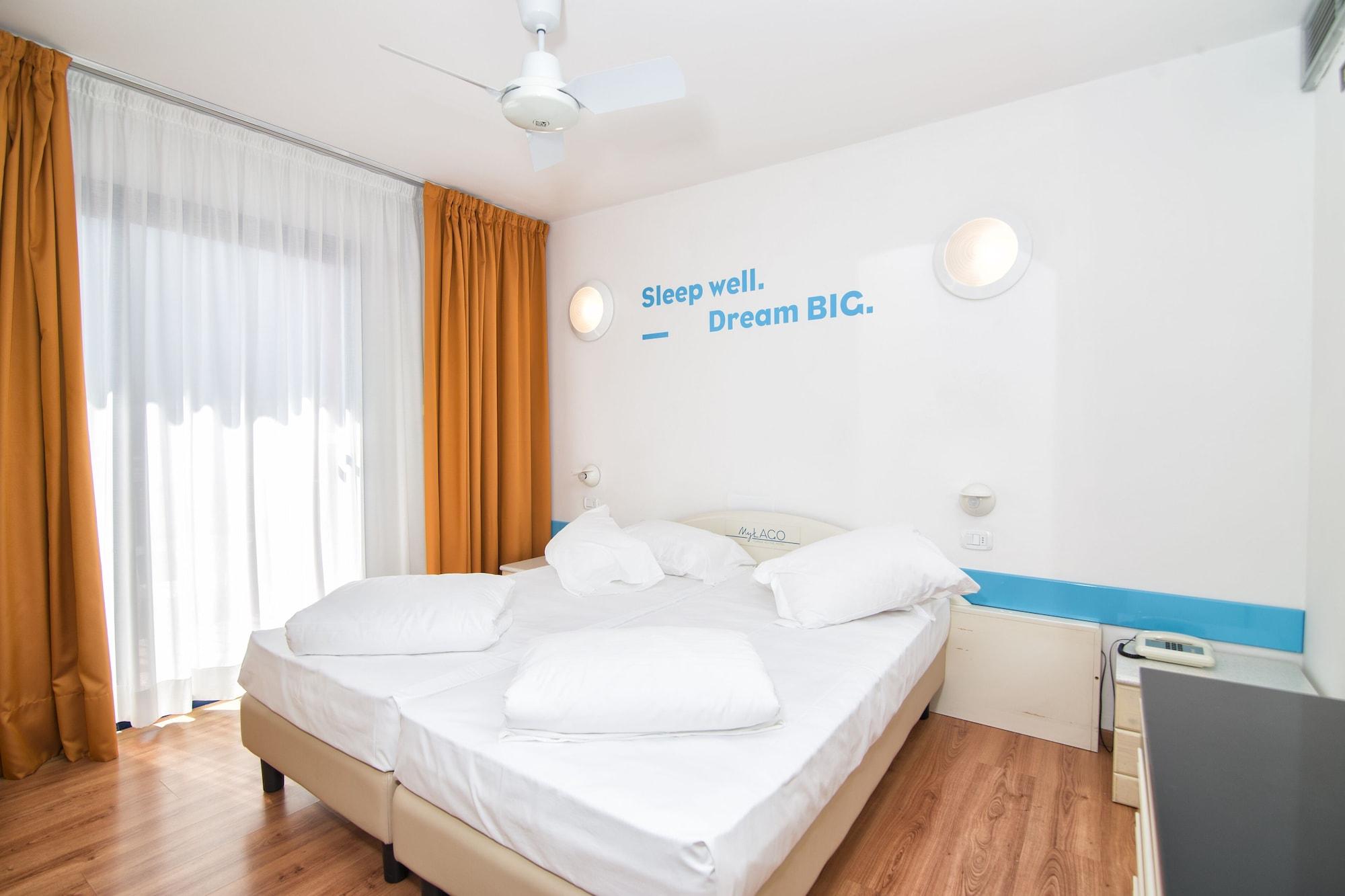 Hi Hotels Рива дел Гарда Екстериор снимка