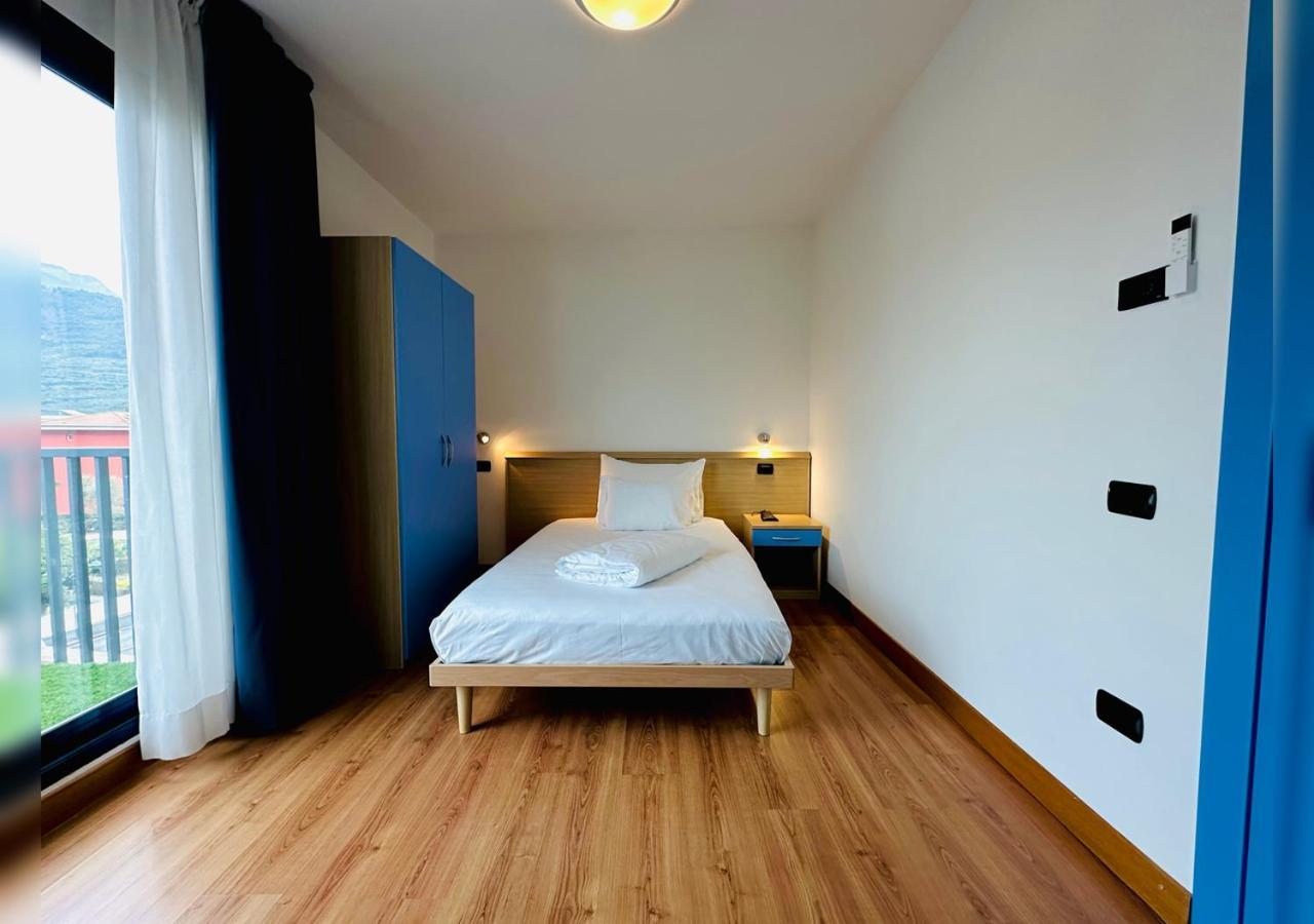 Hi Hotels Рива дел Гарда Екстериор снимка